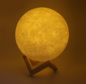 Luna Moon Lamp