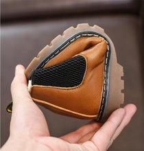 Load image into Gallery viewer, kids waterproof boots children&#39;s fashion clarks
