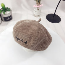 Load image into Gallery viewer, Corduroy Beret for Kids next boys and girls
