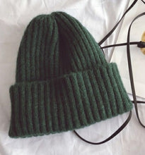 Load image into Gallery viewer, Queens Knitted Hat for kids children&#39;s fashion