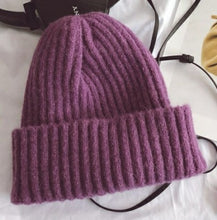 Load image into Gallery viewer, Queens Knitted Hat for kids children&#39;s fashion
